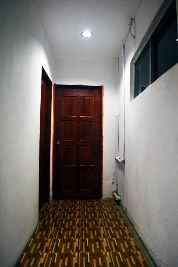 Warisan Family Inn Semporna Ngoại thất bức ảnh