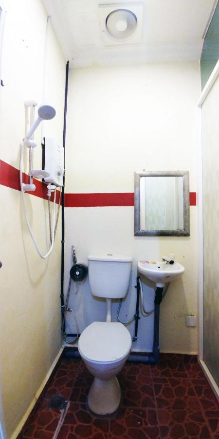 Warisan Family Inn Semporna Ngoại thất bức ảnh