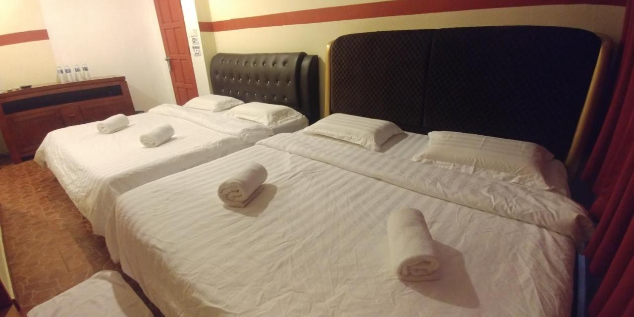 Warisan Family Inn Semporna Ngoại thất bức ảnh
